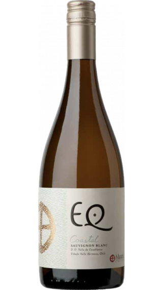Bottle of Matetic EQ Sauvignon Blanc Coastal 2021 wine 750 ml